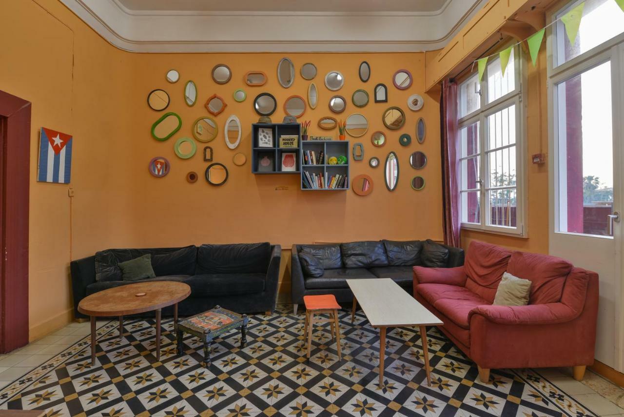 Caravan Hostel Tel Aviv By Roger Age 18-45 Εξωτερικό φωτογραφία